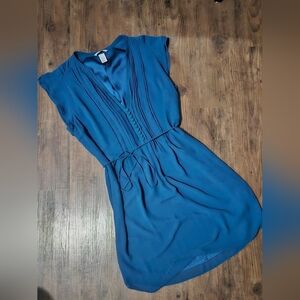 H&M Pleated Tie Waist Flutter Sleeve Dress Blue